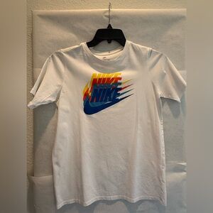 Nike White Tee with Swoosh Logo - Boys XL